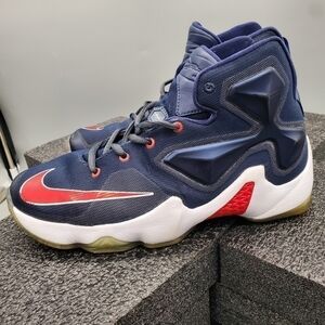 Nike Lebrons 13 XIII Blue USA Flag  Size 7Y 7 Men 8.5 Womens Shoes